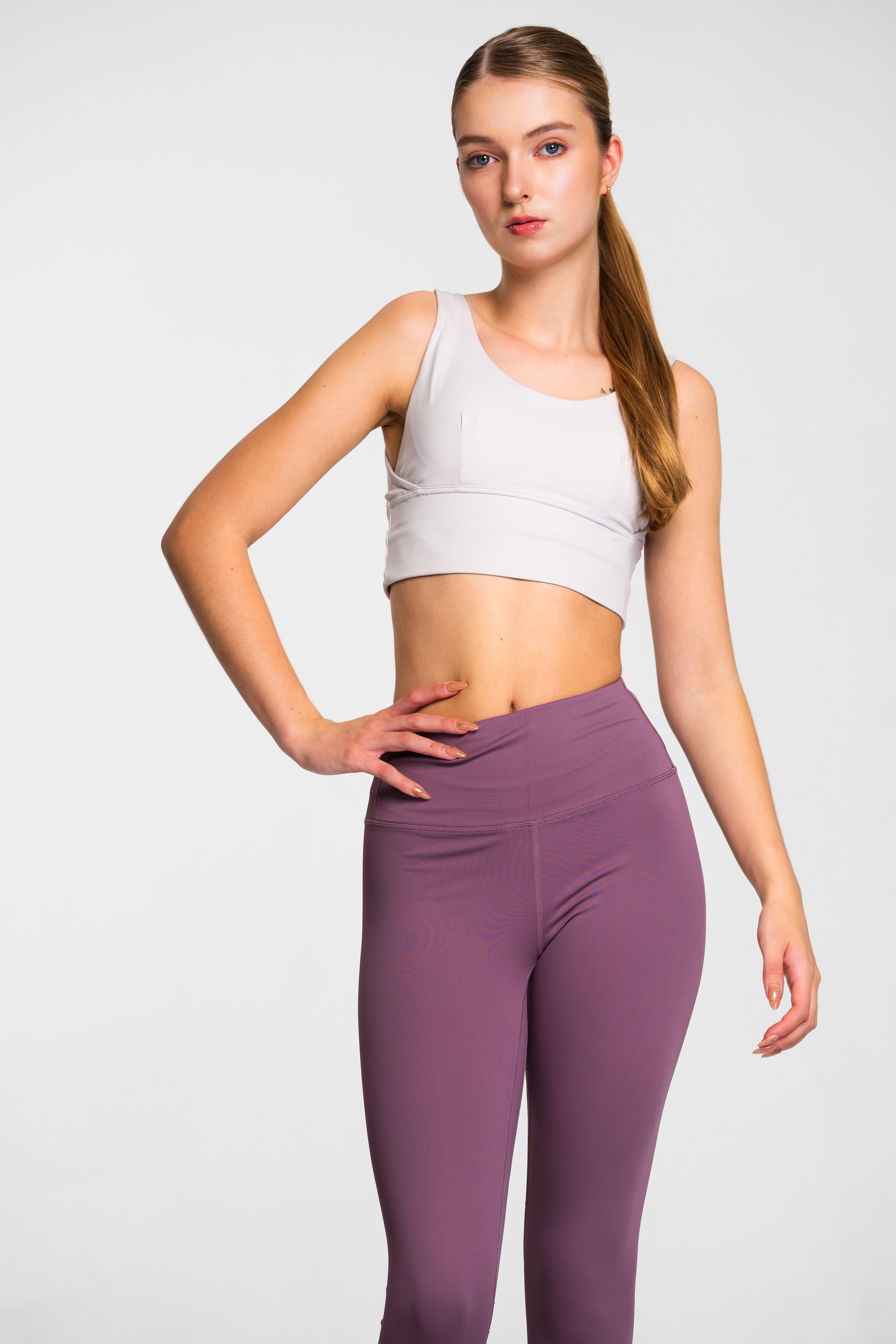 Form Crossover Medium Support Yoga Bra