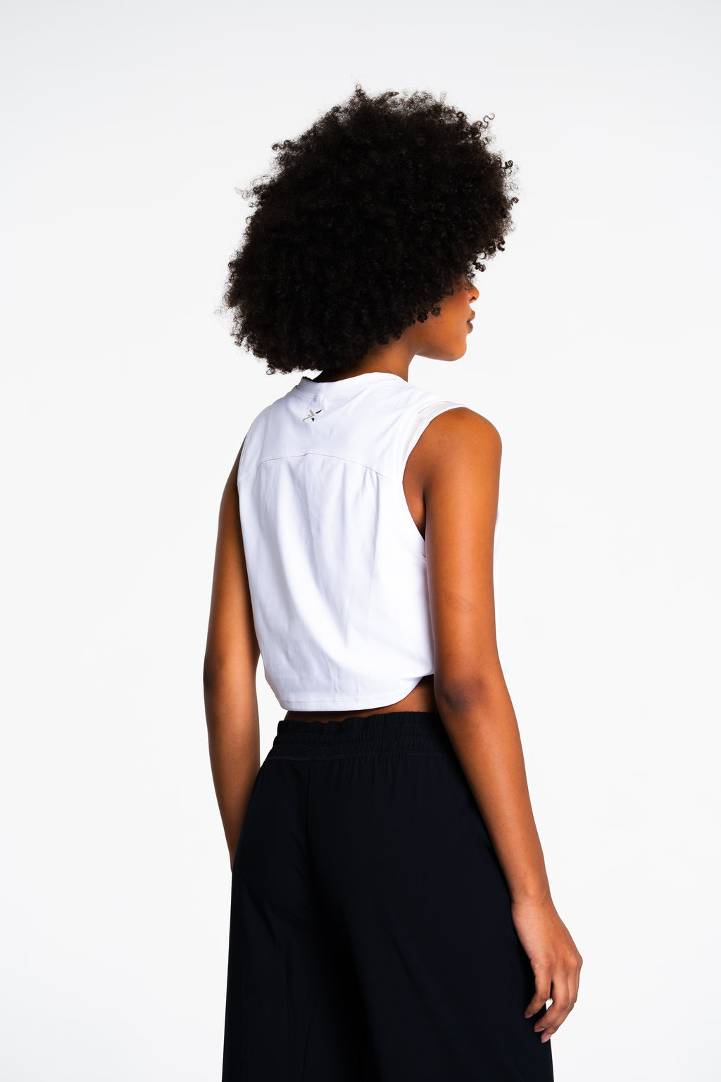 Ease Relaxed Muscle Crop Top